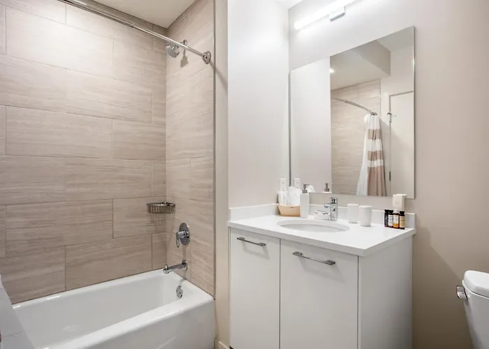 River N 2br W Gym Wd Bbq Pool Nr Mag Mile Chi-132 * Chicago