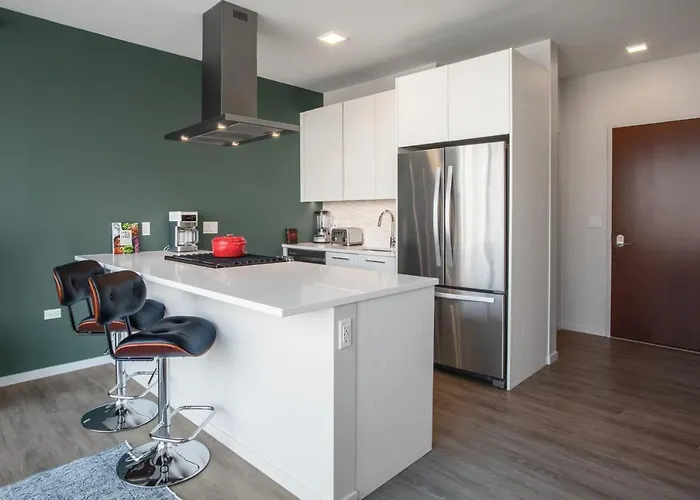 Apartment River N 2br W Gym Wd Bbq Pool Nr Mag Mile Chi-132 *