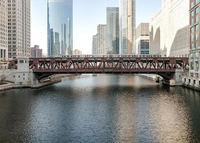 Apartment River N 2br W Gym Wd Bbq Pool Nr Mag Mile Chi-132 Chicago