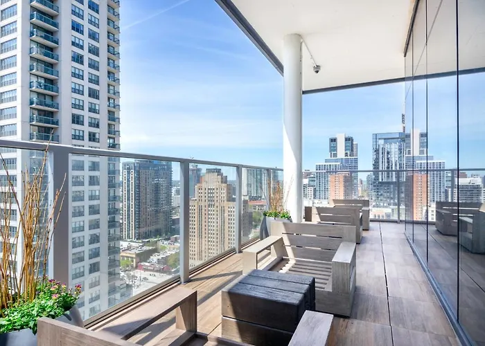 Apartment River N 2br W Gym Wd Bbq Pool Nr Mag Mile Chi-132 *