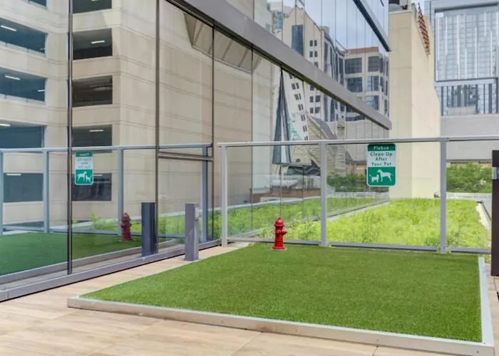 Apartment River N 2br W Gym Wd Bbq Pool Nr Mag Mile Chi-132 Chicago
